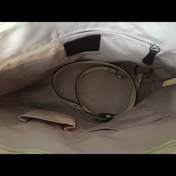 Coach purse and wallet - Picture 3 of 7